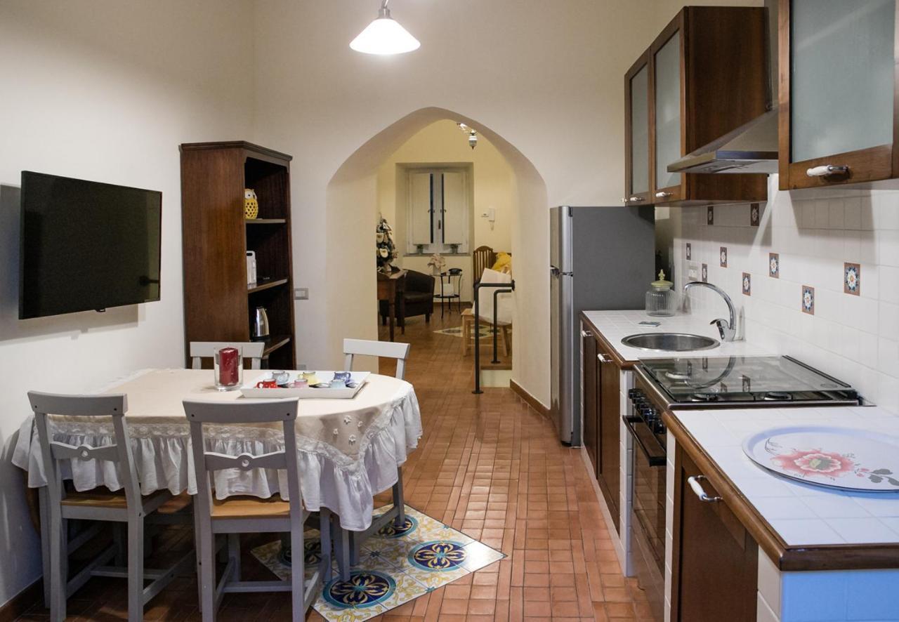 Il Normanno Home Салерно Екстериор снимка